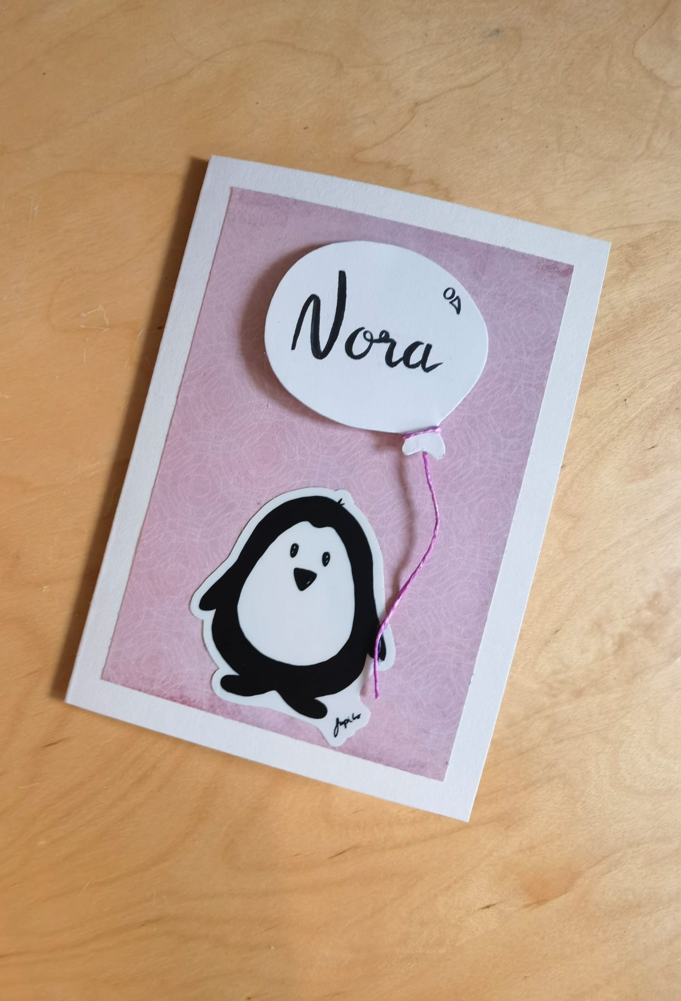 Individualisierte Karte mit Namen für Babys/ Neugeborene - Perfekt als Ergänzung zu den Kontrastkarten